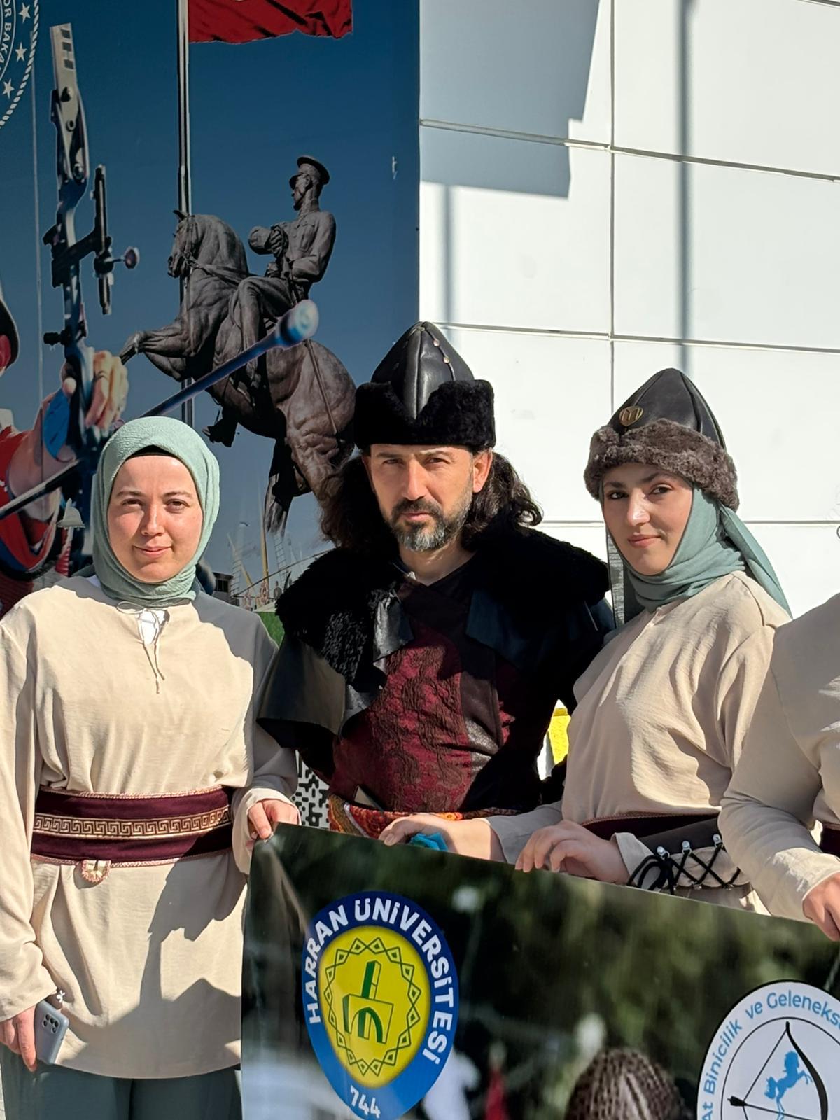 Sur-At Binicilik ve Geleneksel Okçuluk Kulübü Samsun’da Düzenlenen Şampiyonada Yer Aldı